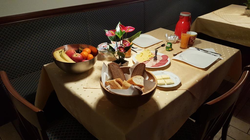 Pension Hofer Bad Berneck im Fichtelgebirge Buitenkant foto